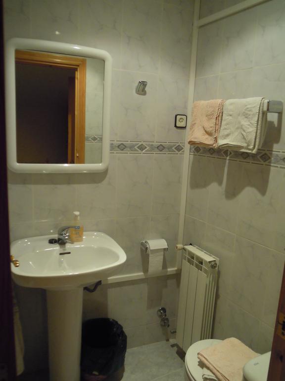 Casa Dueso Hotell El Pueyo de Araguás Rum bild