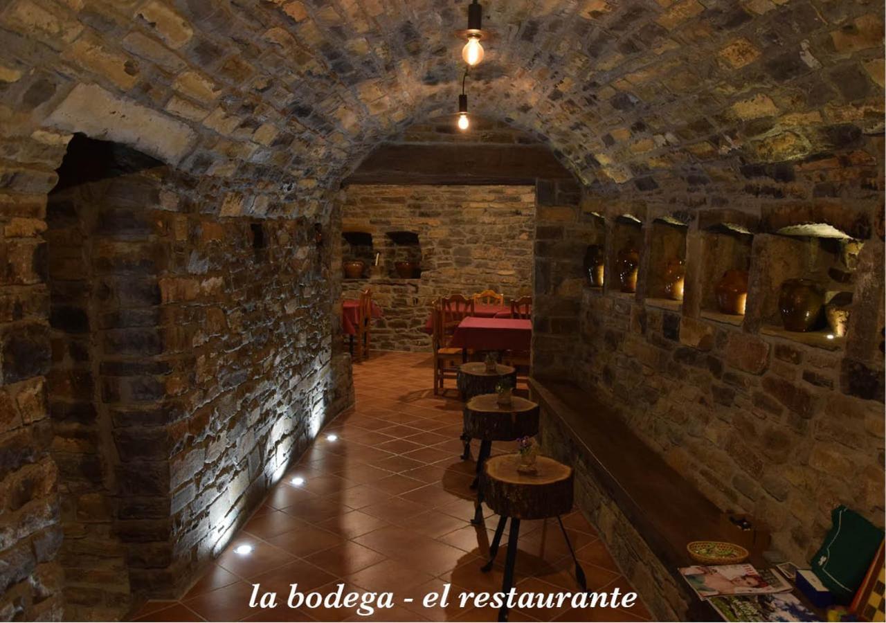Casa Dueso Hotell El Pueyo de Araguás Exteriör bild