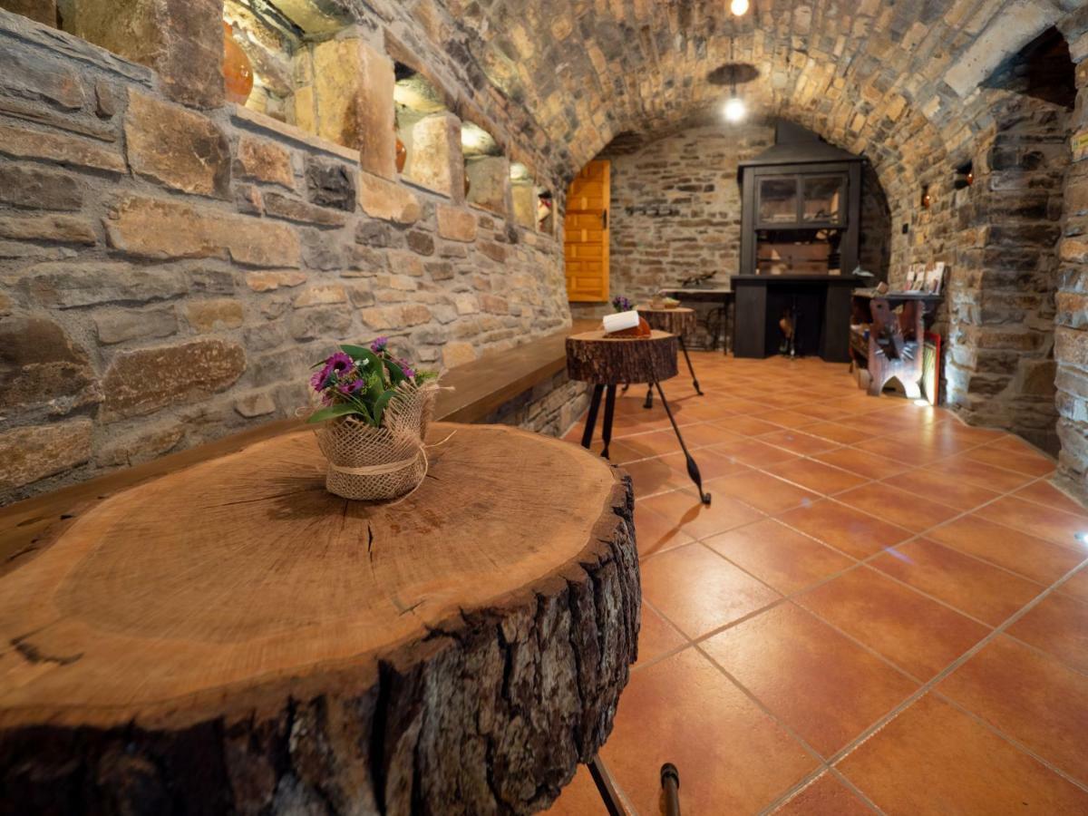 Casa Dueso Hotell El Pueyo de Araguás Exteriör bild